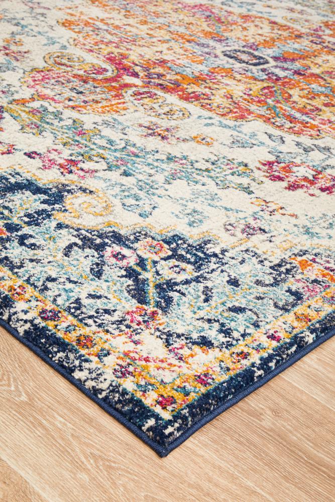Exquisite Evoke Carnival White Transitional Power-Loomed Rug