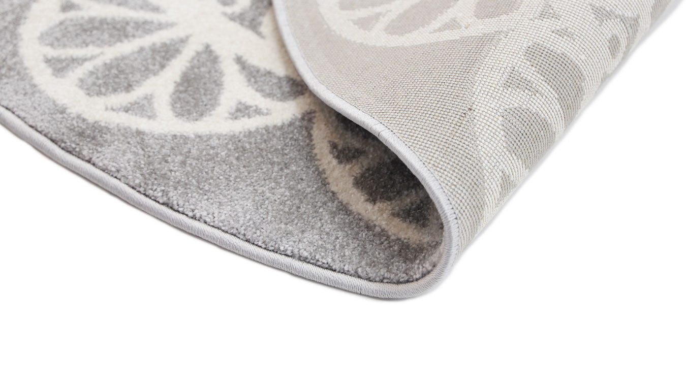Piccolo Kids Rug: Grey and White Doily, Ideal for Play