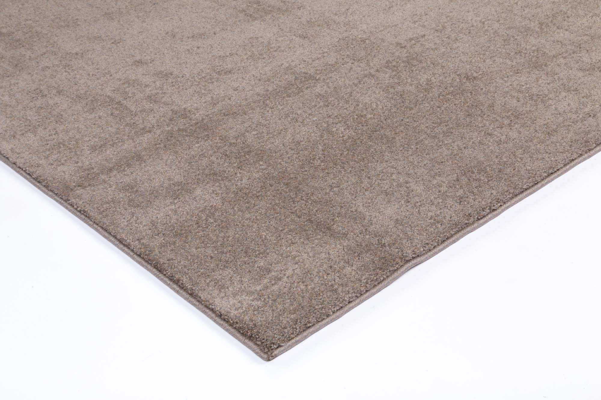 Luxurious Lissa Latte Soft Plush Rug for Cozy Spaces