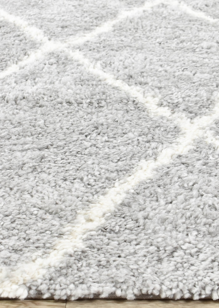 Grey Palermo Shaggy Machine-Made Rug 1562A - Easy Care and Stylish Home Addition