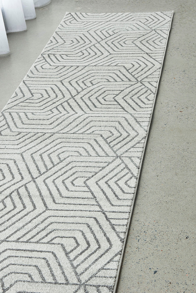Turkish Paradise Esther Power - Loomed Polypropylene Runner Rug