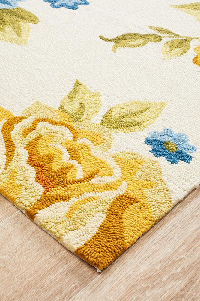 Copacabana Jessica Cream Indoor-Outdoor Rug for New Spring