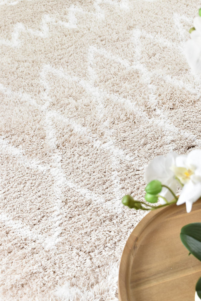 Stylish Cobi Beige 8746A Rug with 60mm Thick Pile