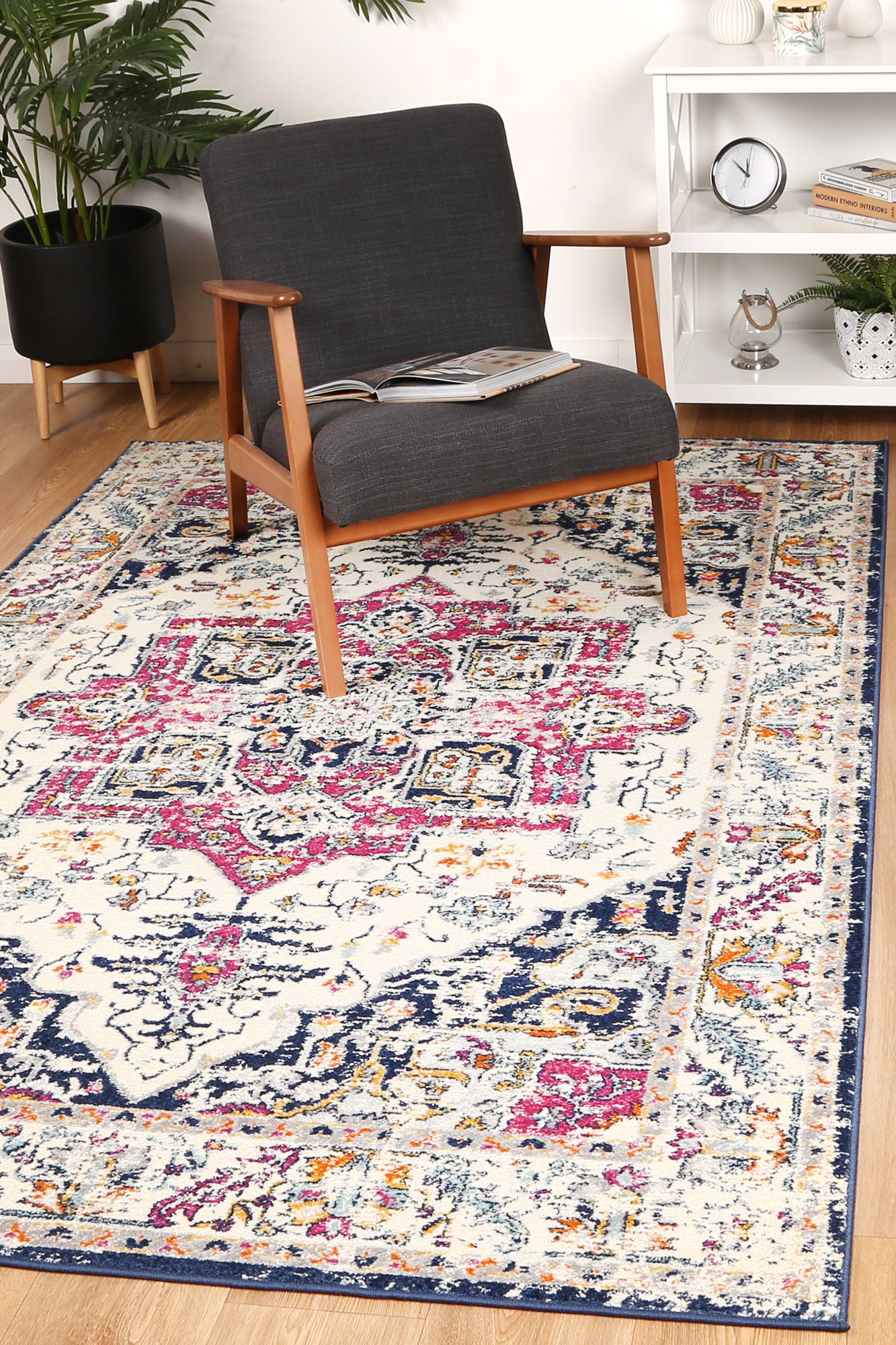 Durable Palermo Alberobello Cream Power - Loomed Rug with Traditional Sunset Colors