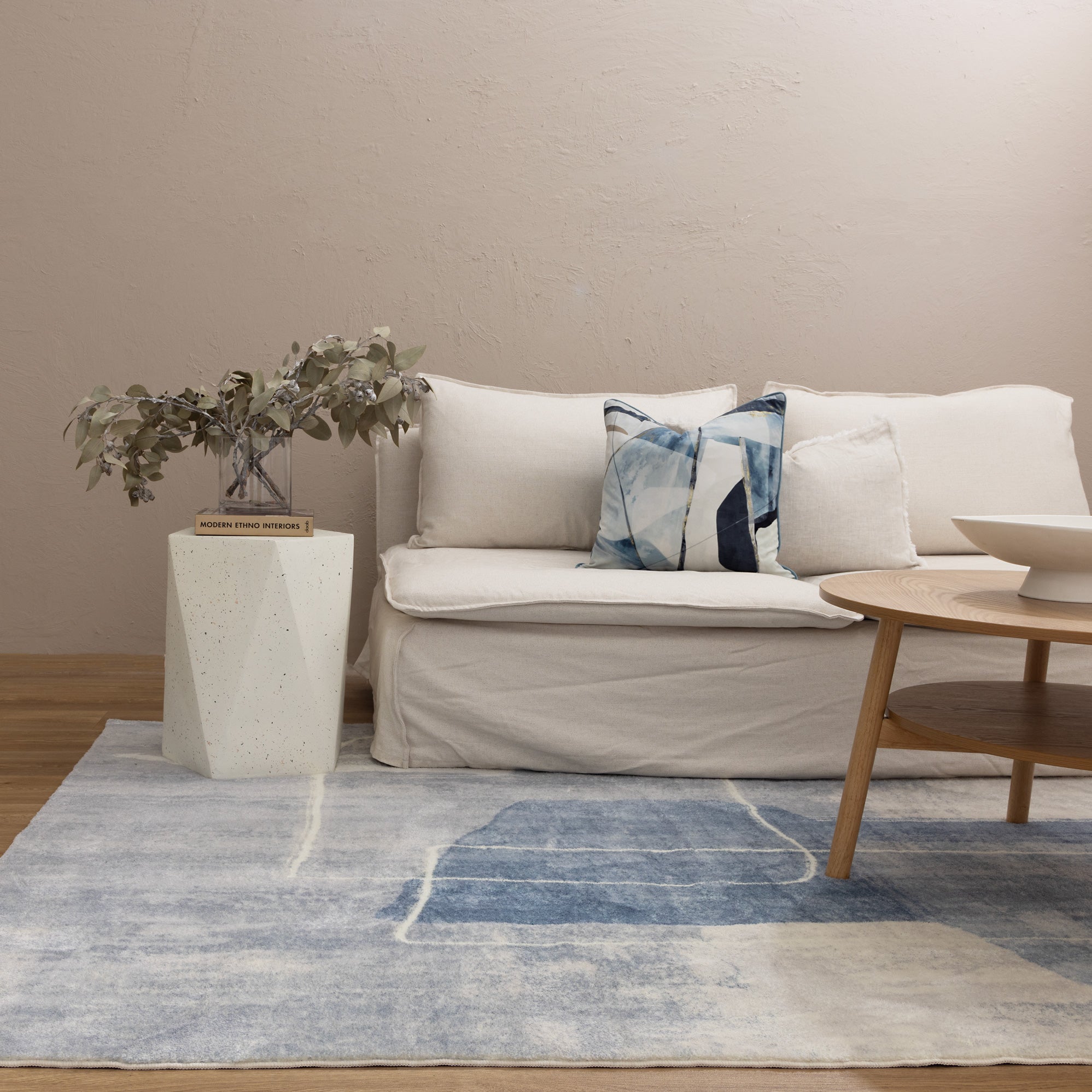 Blue Cloud Abstract Rug - Perfect for Modern Living