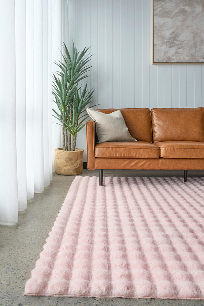 Limited-Time Offer! Machine-Washable Bubble Blush Area Rug for Cozy Spaces