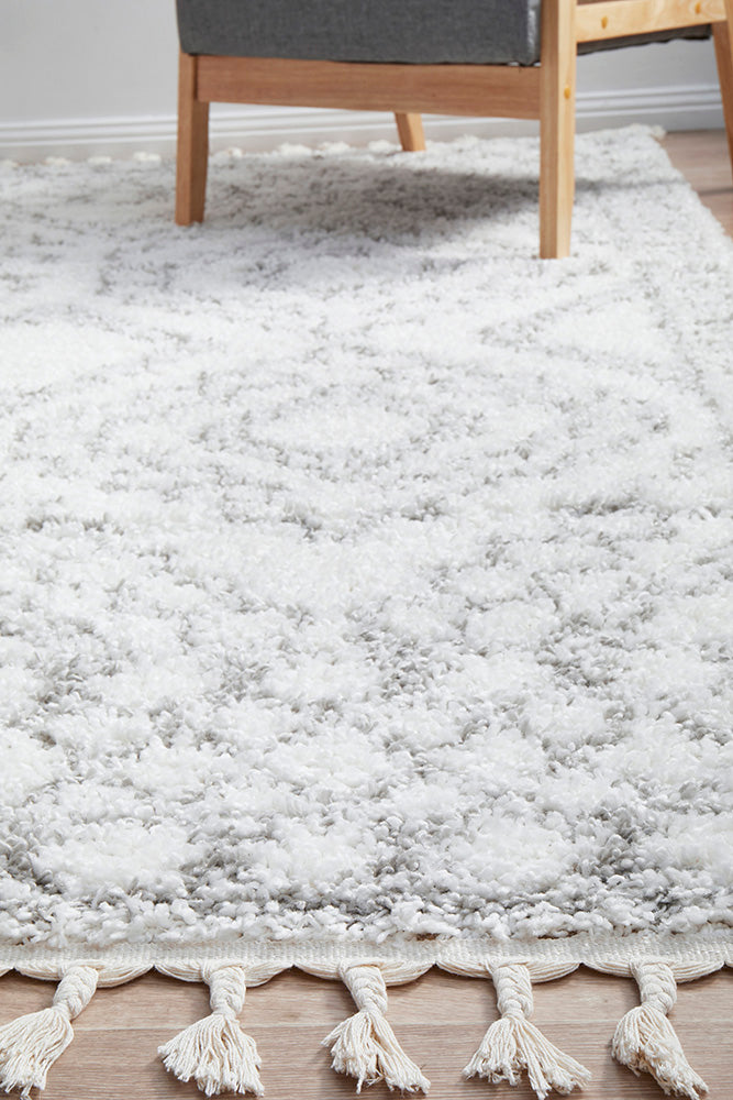 Hot Sale! Stunning Casablanca Fez White Polypropylene Rug for Home Decor