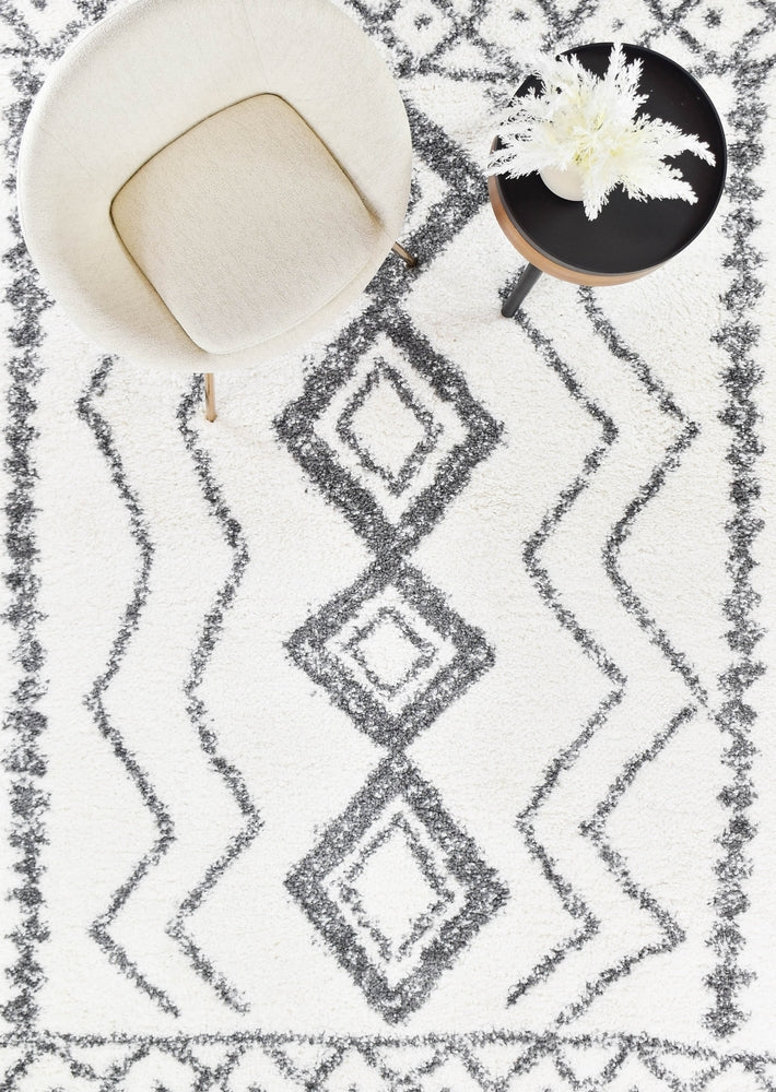 Palermo Machine-Made Shaggy Rug in Dark Grey 0B496A