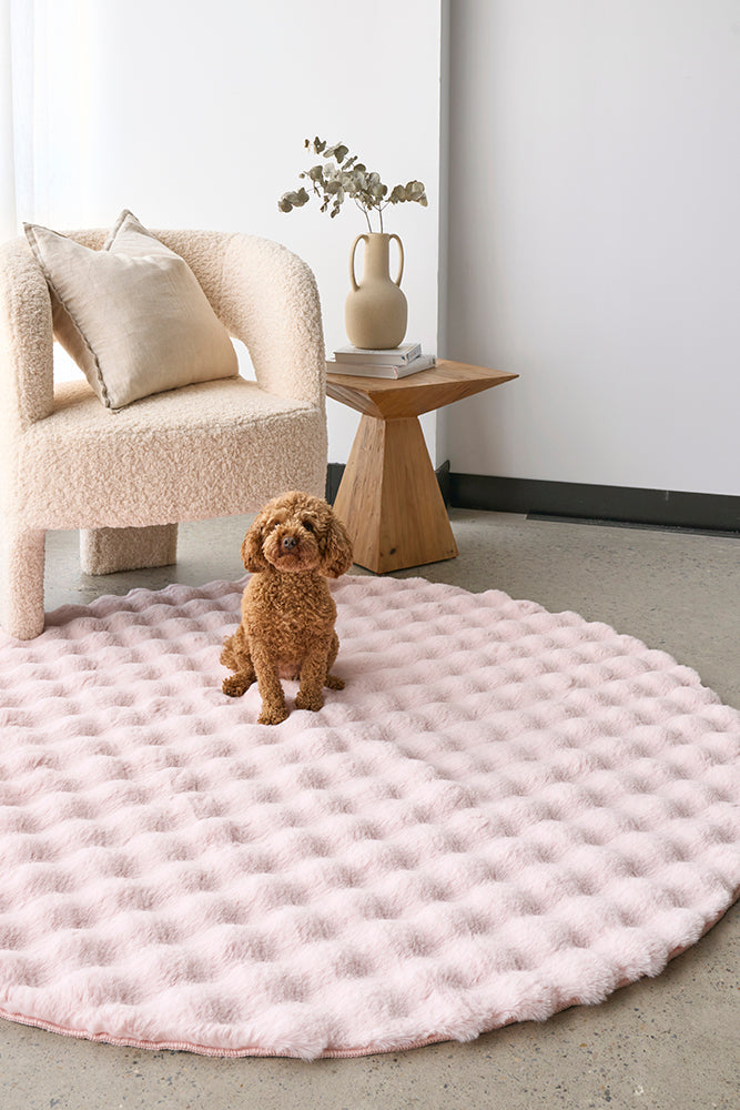 Exclusive Machine Washable Bubble Blush Round Rug - Perfect for Any Space