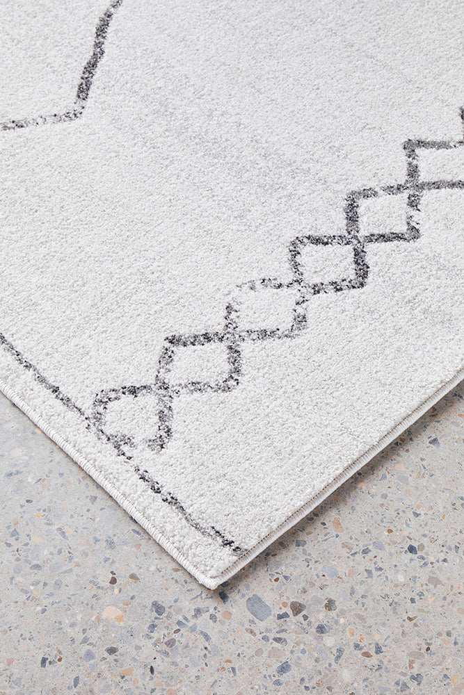 Turkey-Powered Loomed Paradise Kylie Rug with 10mm Soft Pile