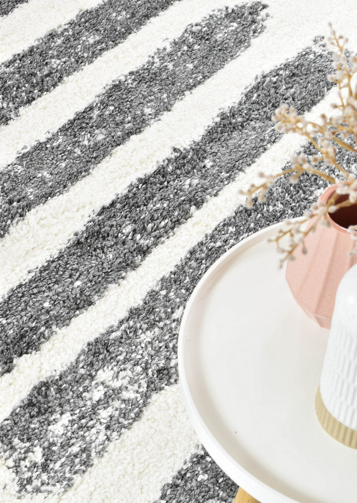 Hot Deal! Palermo Dark Grey Shaggy Rug 0B470A