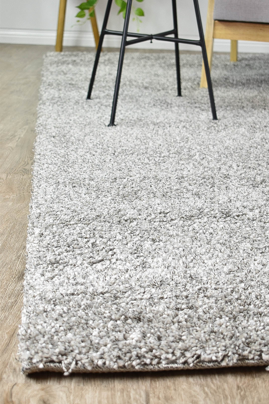 Stylish Palma Light Grey Polypropylene Rug with Soft Touch and Thick Pile