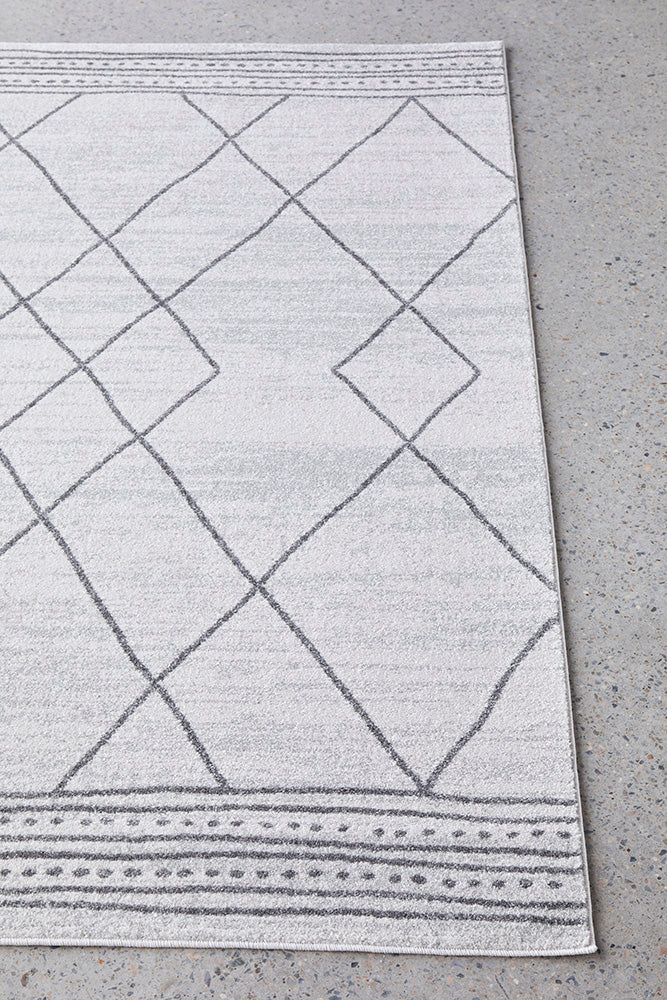 Light-Toned Modern Paradise Gina Rug from Turkey