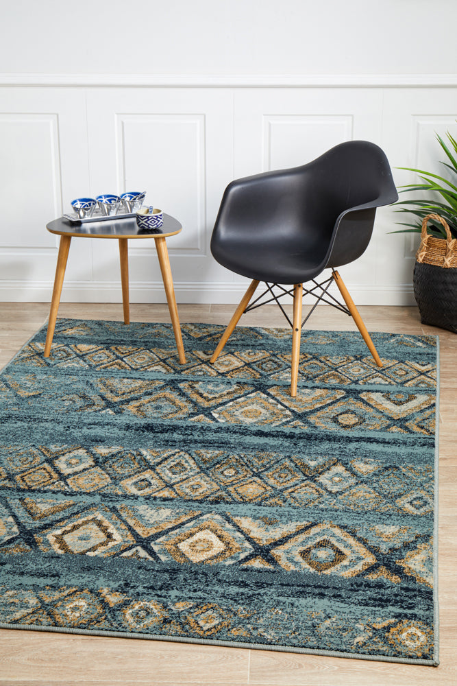 Stunning Oxford Blue Contrast Rug - A Traditional Beauty