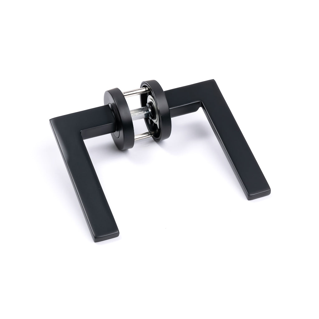Hamilton Passage Door Handle - Modern Design for Internal Non - Locking Doors, 10 - Year Warranty