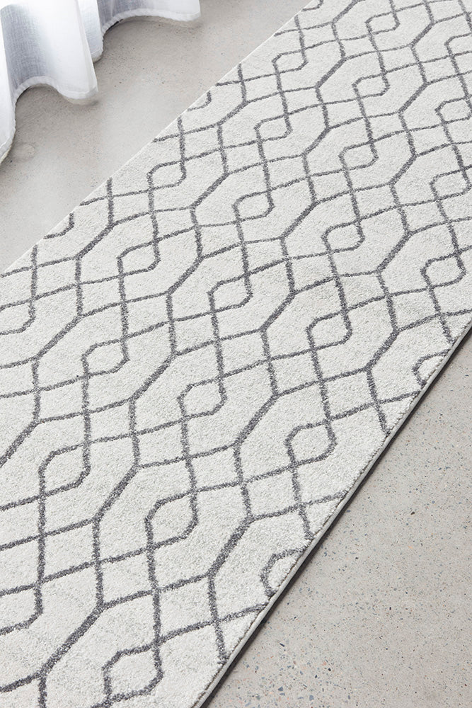 Hot Deal! Paradise Hailey Polypropylene Runner Rug
