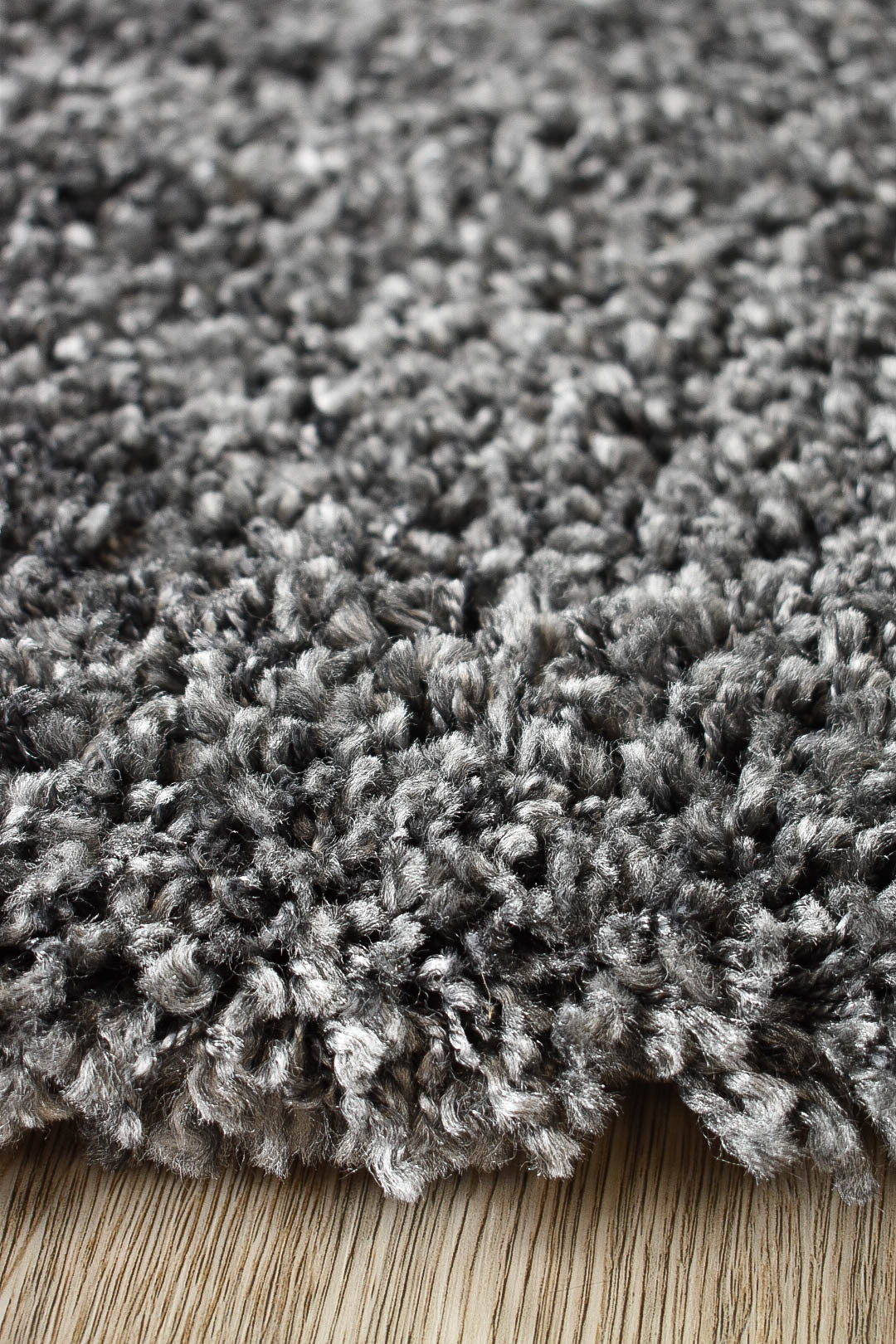 Stylish Palma Anthracite Polypropylene Rug with Soft and Dense Pile