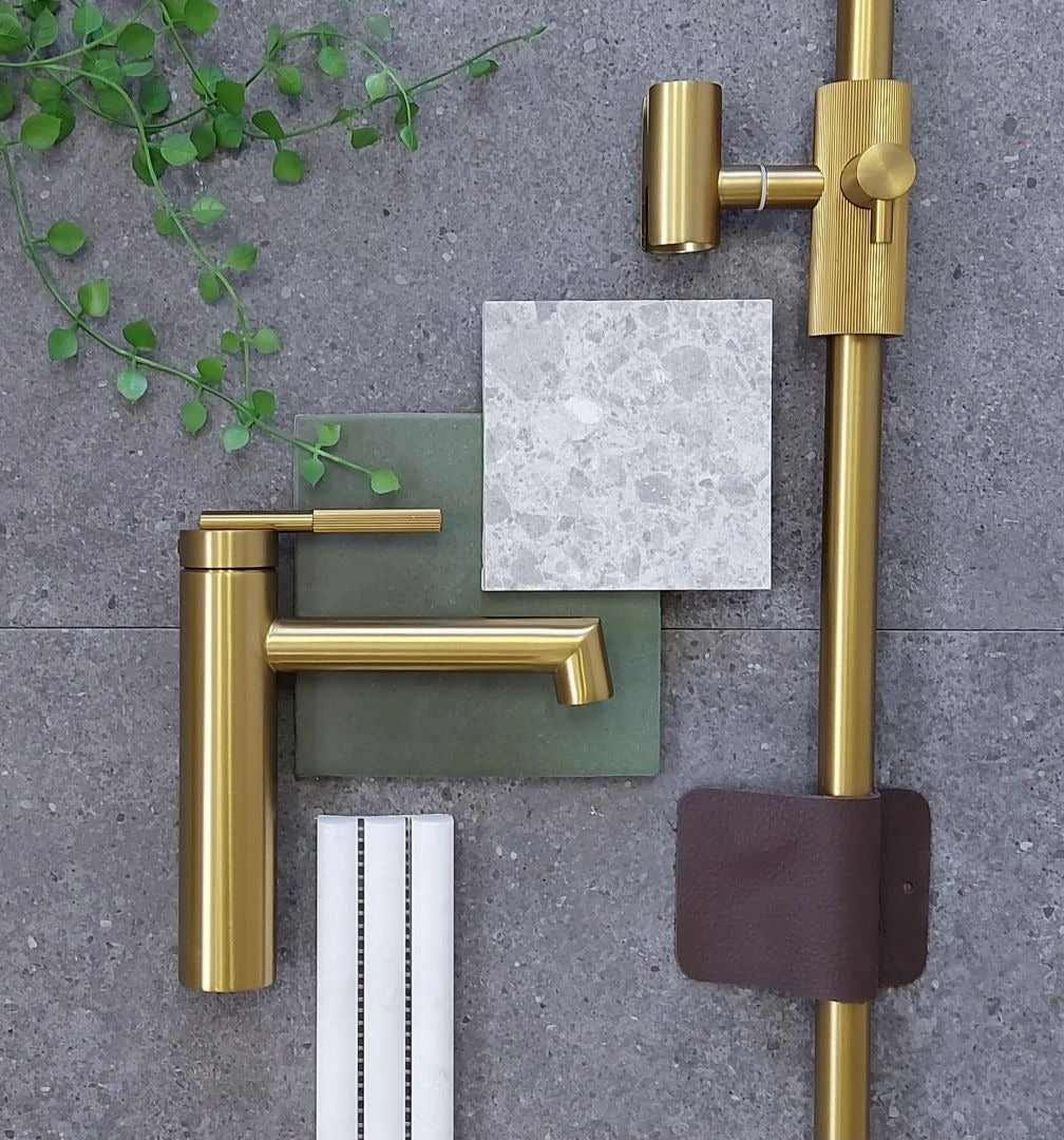 Hot Deal! 800mm CADDENCE Brushed Gold Double Towel Rail