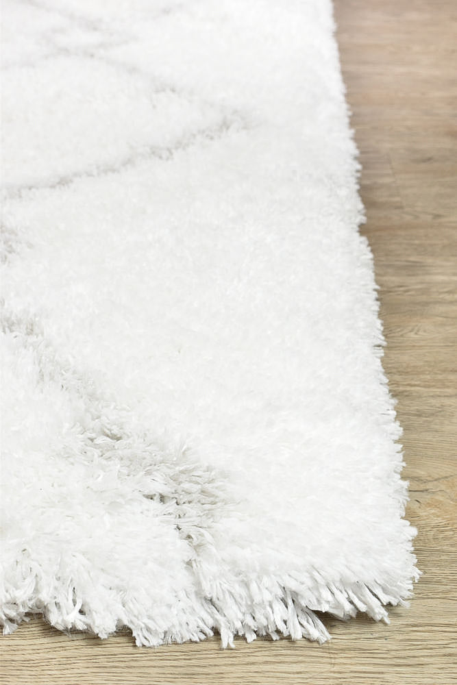 Cobi Ultra-Soft White Rug 8744A with Thick Pile