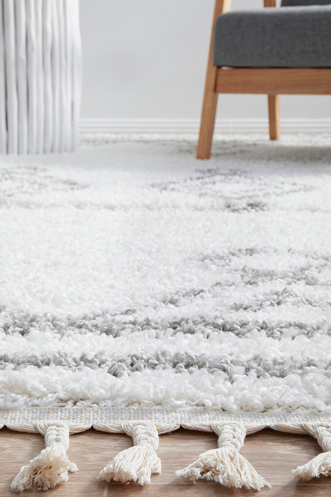 Exclusive Casablanca Temara White Rug - Ideal for High Traffic Areas