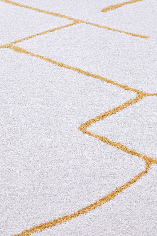 Turkish Power - Loomed Paradise Ivy Gold Rug with 10mm Polypropylene Pile