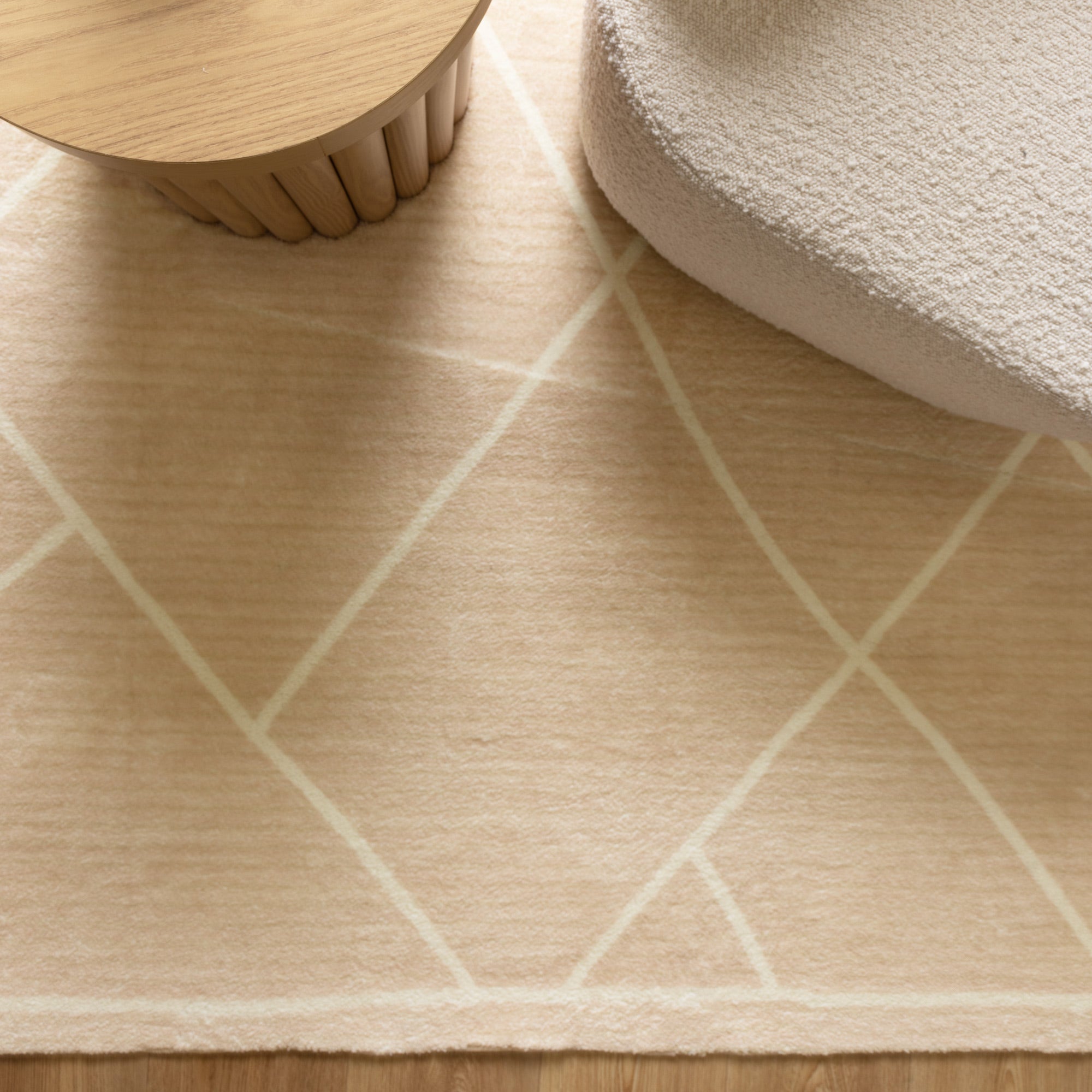Beige Cloud Diamonds Machine - Washable Polyester Rugs for Modern Living